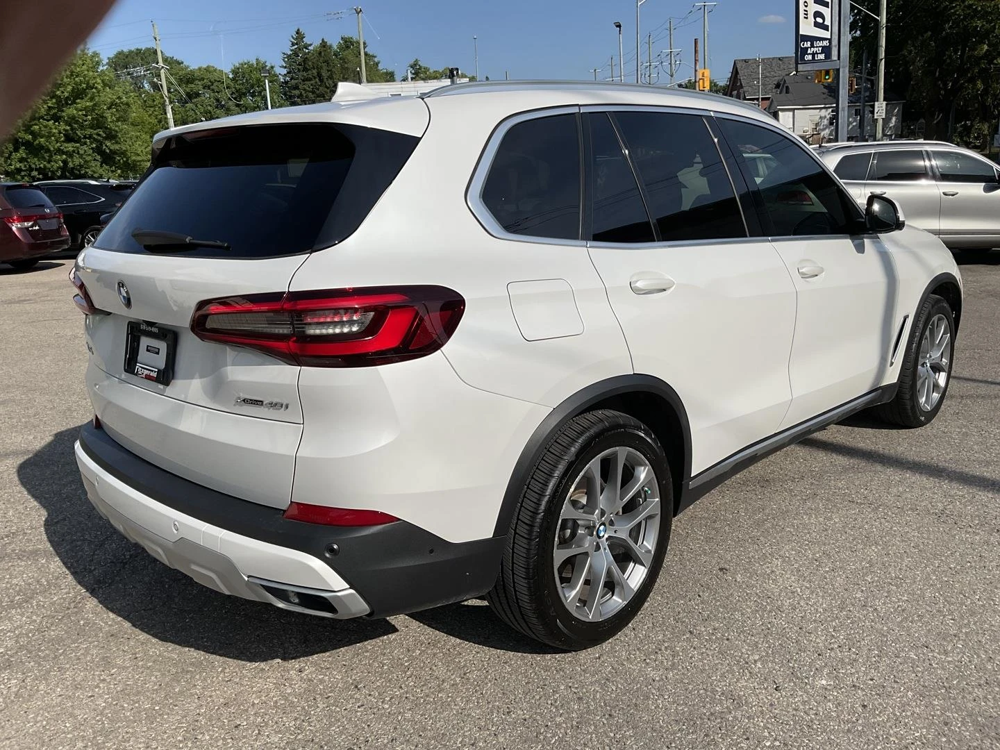 BMW X5 xDrive40i - изображение 6