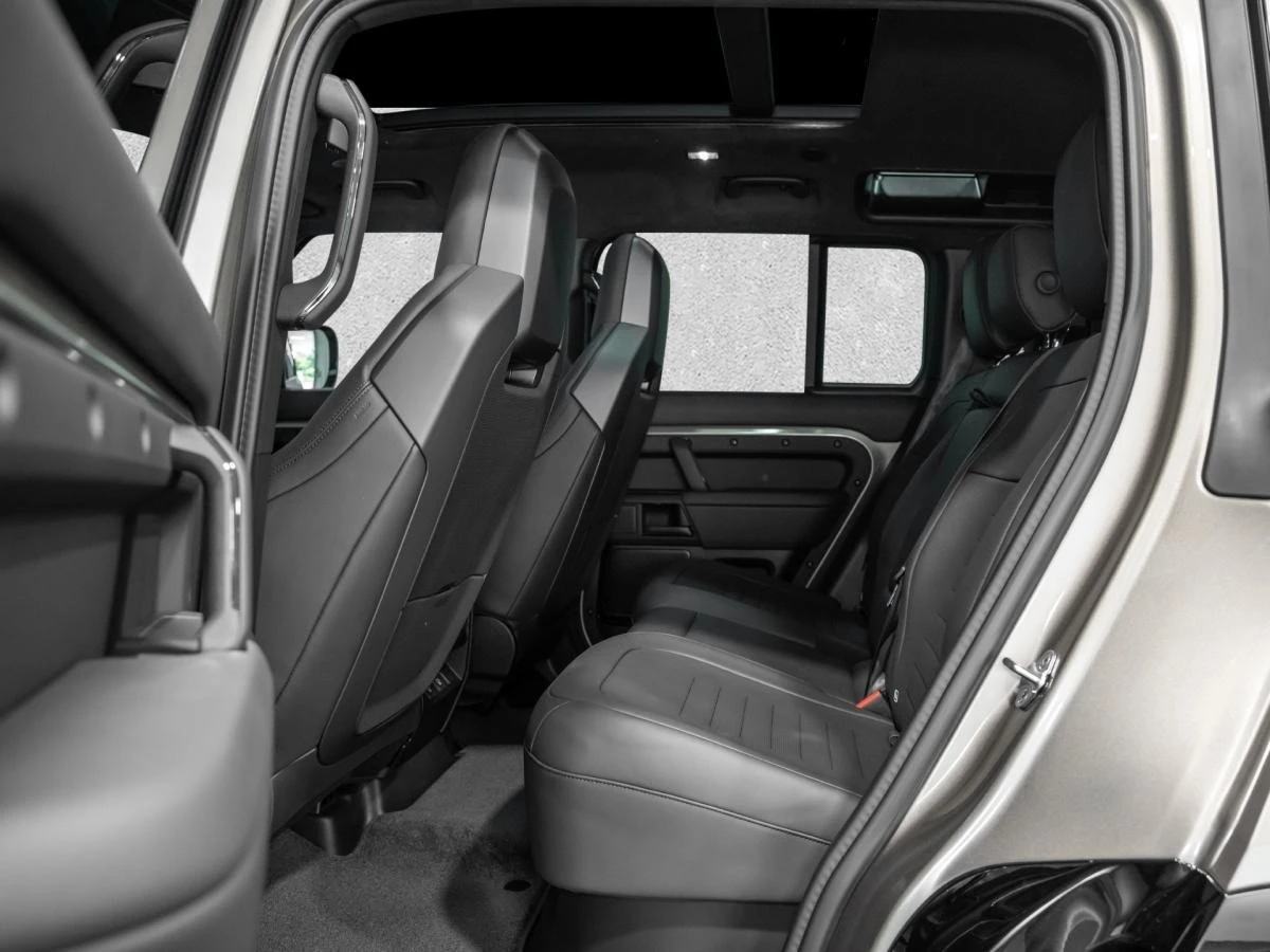 Land Rover Defender 110 OCTA P635 PANO MERIDIAN 360 LED | Mobile.bg   13