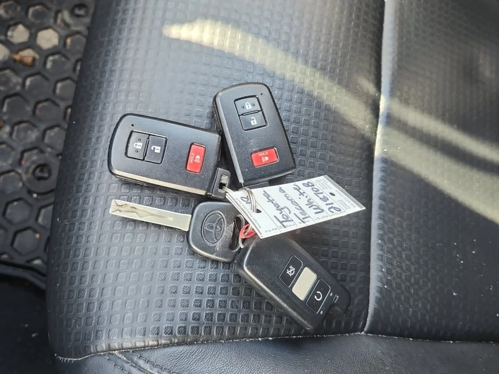 Toyota Tacoma * SR5 CREW CAB LONG BED * CARFAX *   | Mobile.bg   8