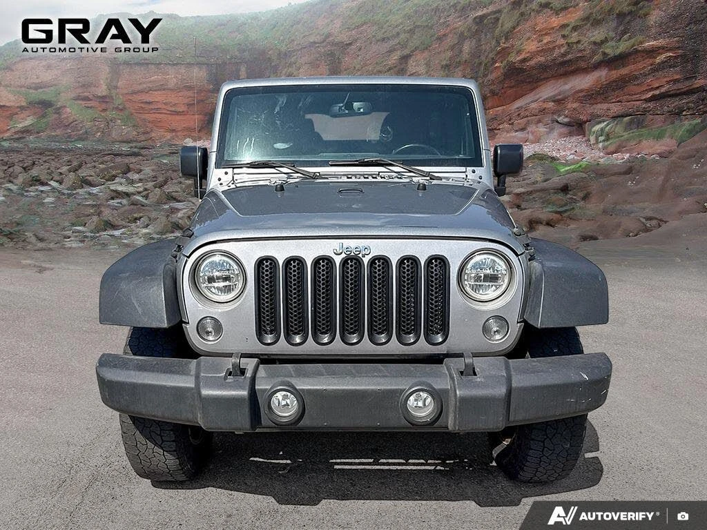 Jeep Wrangler * Unlimited Sahara 4WDАвтоКреди* (ЦЕНА ДО БГ) - изображение 8