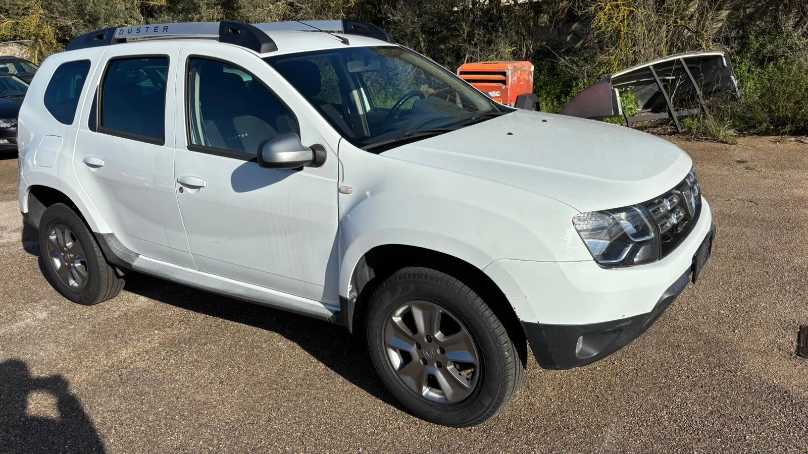 Dacia Duster 1.6 �a�  ������ | Mobile.bg � ����������� 7