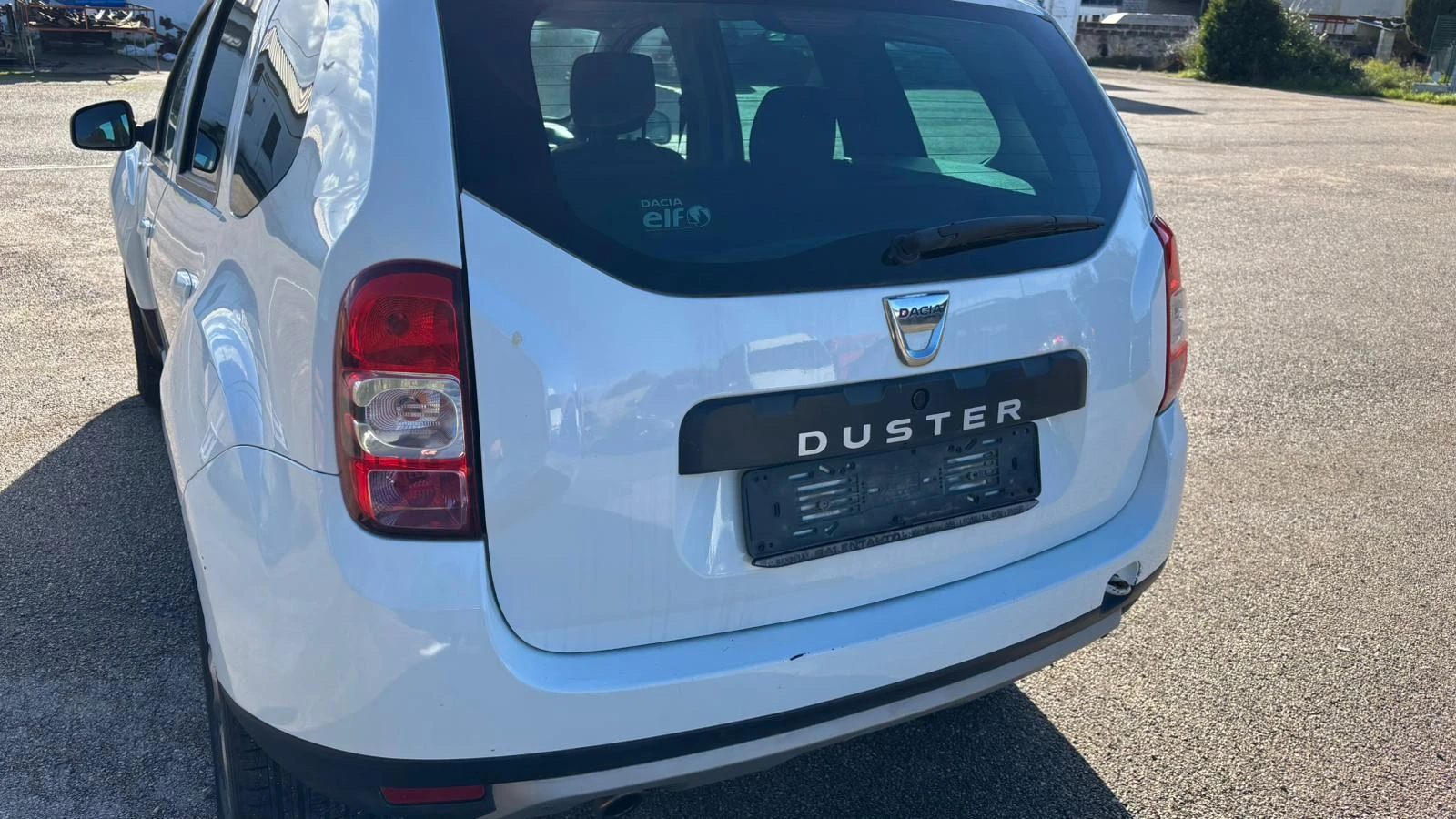 Dacia Duster 1.6 �a�  ������ | Mobile.bg � ����������� 8