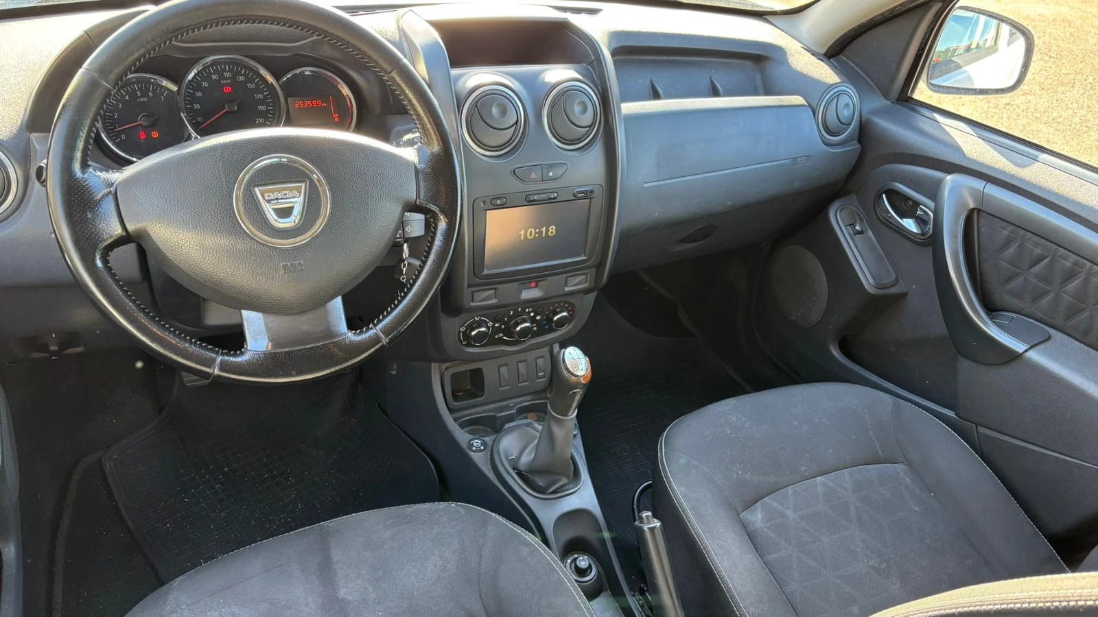 Dacia Duster 1.6 �a�  ������ | Mobile.bg � ����������� 11