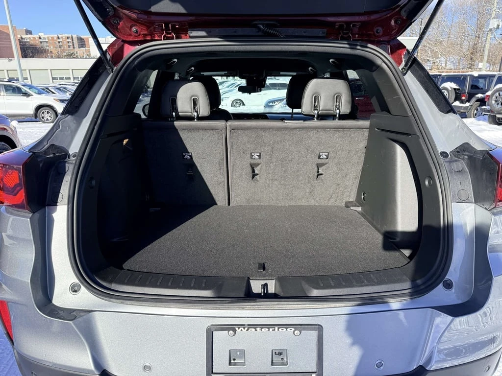 Chevrolet Trailblazer * RS * CARFAX * ЦЕНА ДО БГ - изображение 8