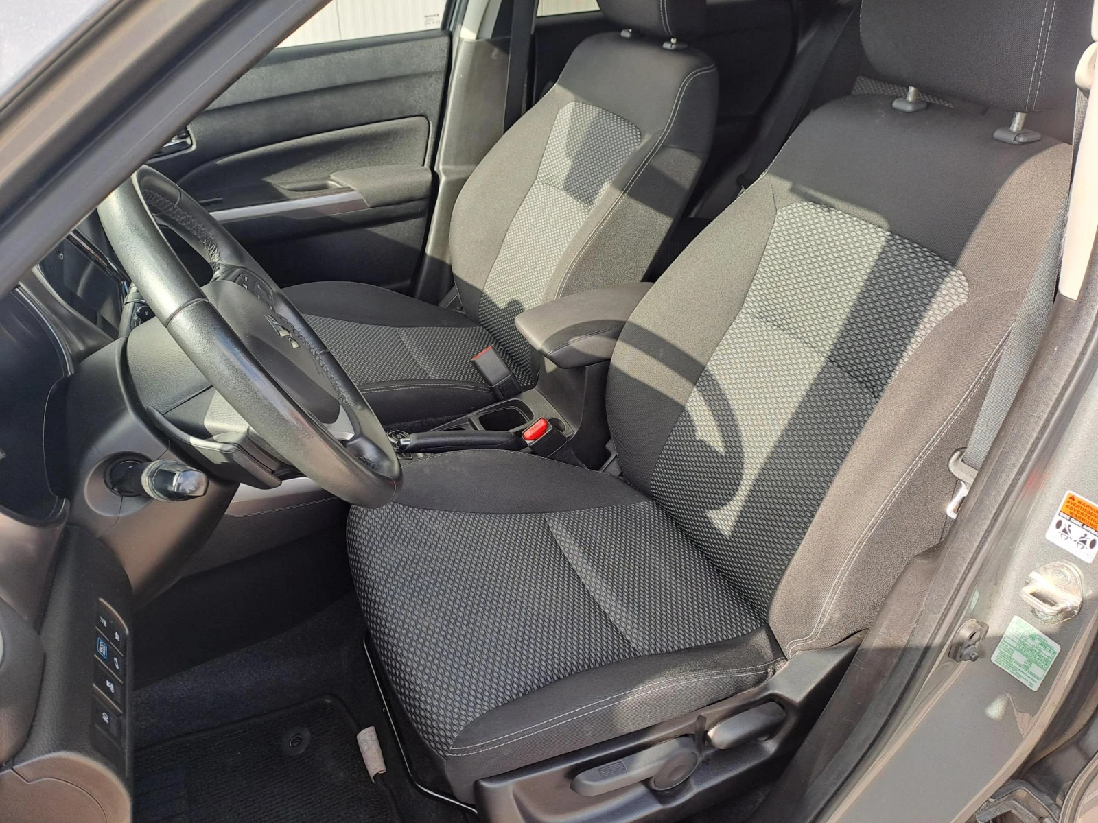 Suzuki Vitara 1.5 GL+ FULL HYBRID 4X4 AUTOMATIC AGS | Mobile.bg � ����������� 10