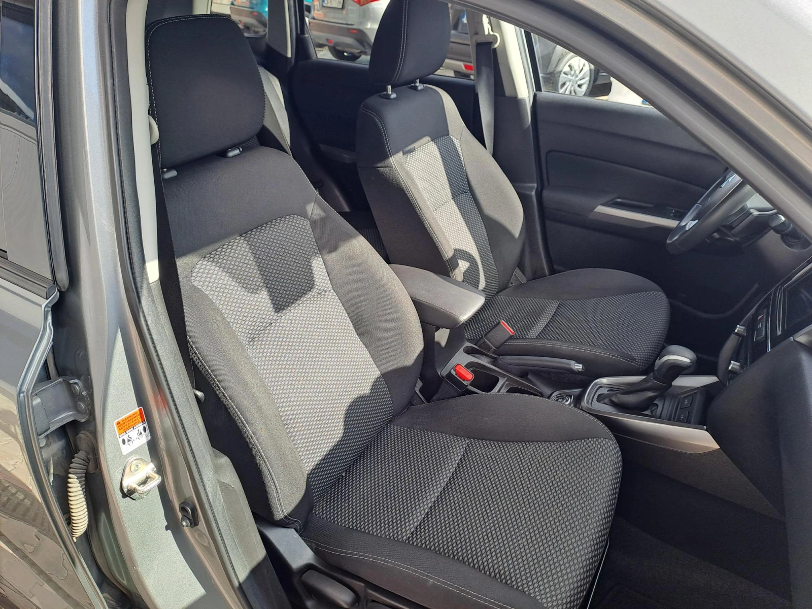 Suzuki Vitara 1.5 GL+ FULL HYBRID 4X4 AUTOMATIC AGS | Mobile.bg � ����������� 15