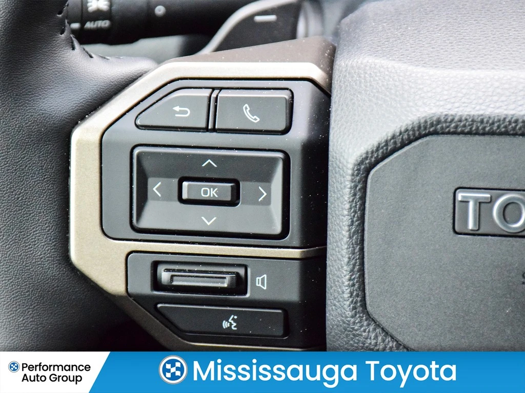 Toyota Land cruiser Demo 4WD Premium Pack � ����������� & ���� ������ | Mobile.bg � ����������� 12