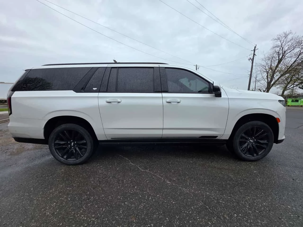 Cadillac Escalade * Sport * 2 КЛЮЧА* ПОДГРЕВ* KEYLESS* PANO* , снимка 3 - Автомобили и джипове - 54368572