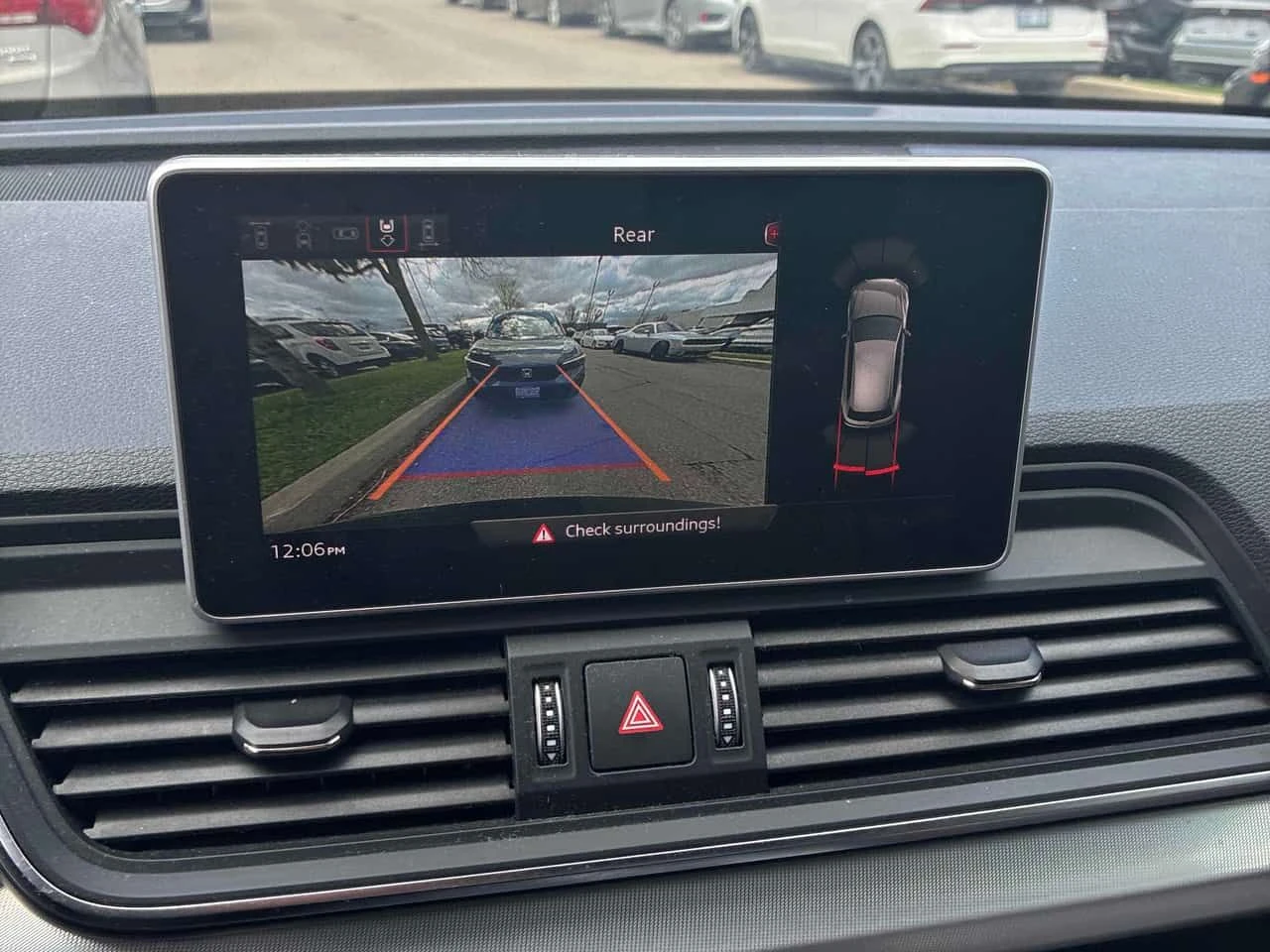 Audi Q5 * Technik * 360 * ПОДГРЕВИ * 2 КЛЮЧА, снимка 10 - Автомобили и джипове - 54383762