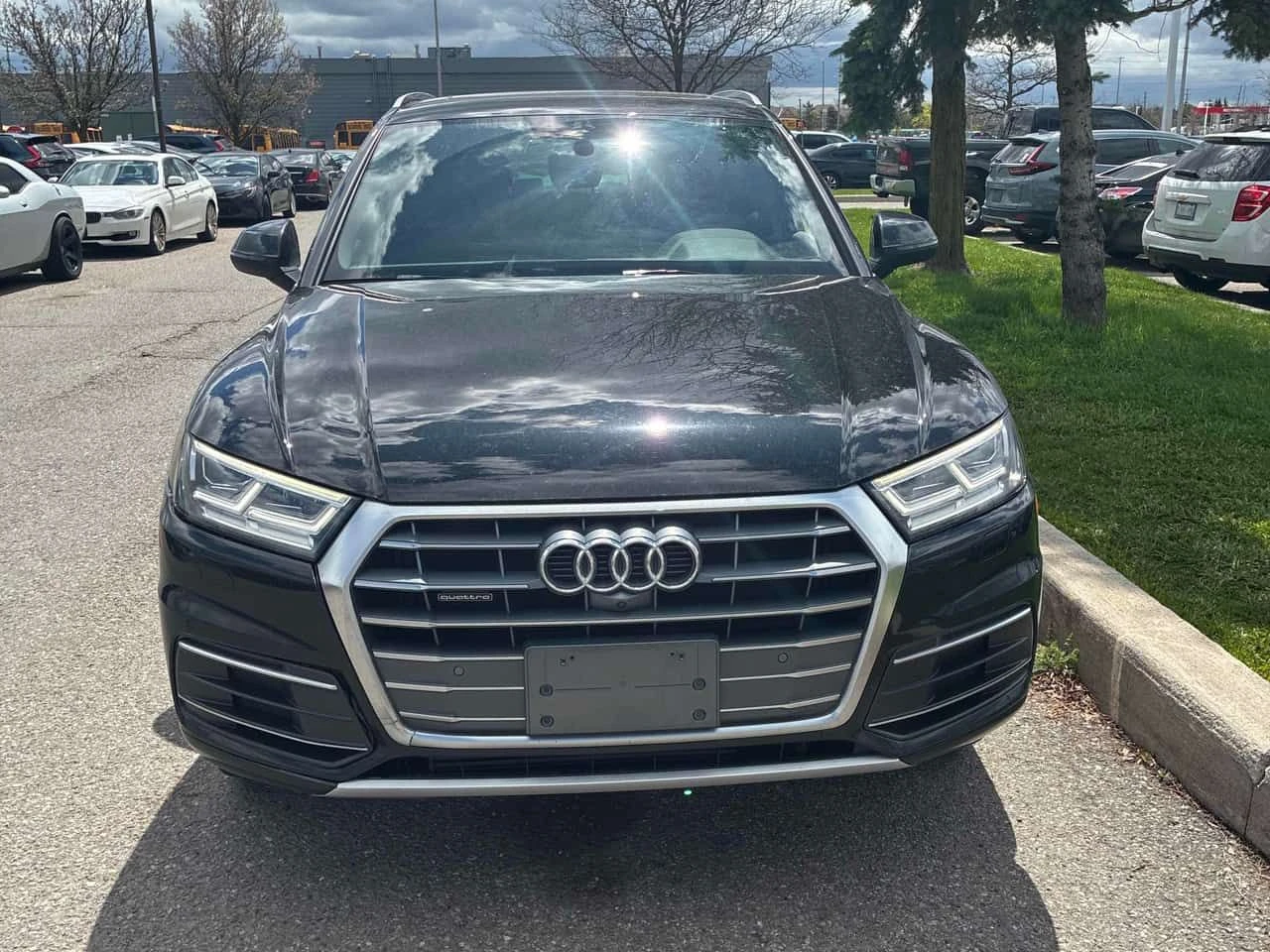 Audi Q5 * Technik * 360 * ПОДГРЕВИ * 2 КЛЮЧА, снимка 6 - Автомобили и джипове - 54383762