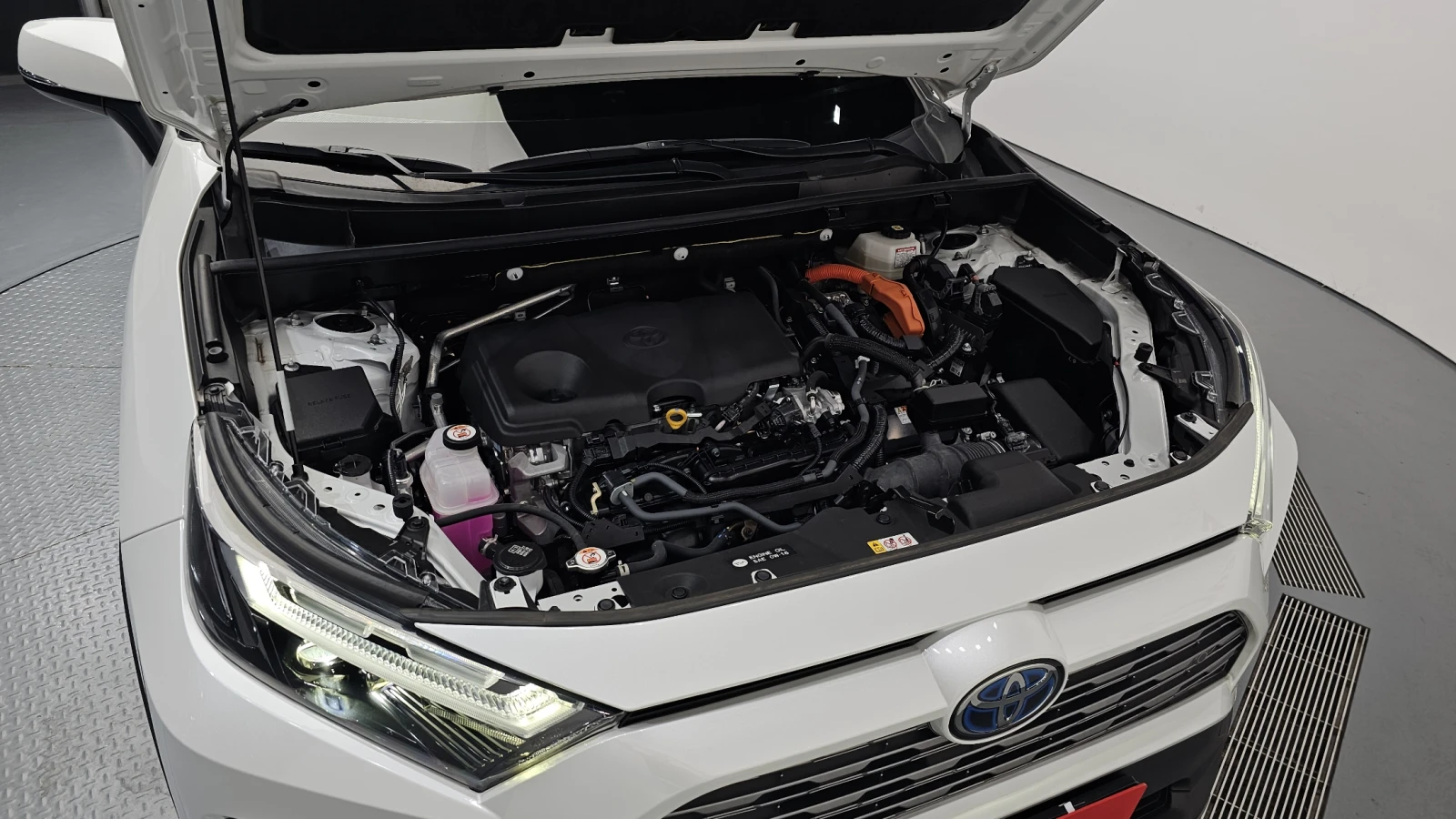 Toyota Rav4 * LIMITED* HYBRID* AWD* , снимка 6 - Автомобили и джипове - 55086873