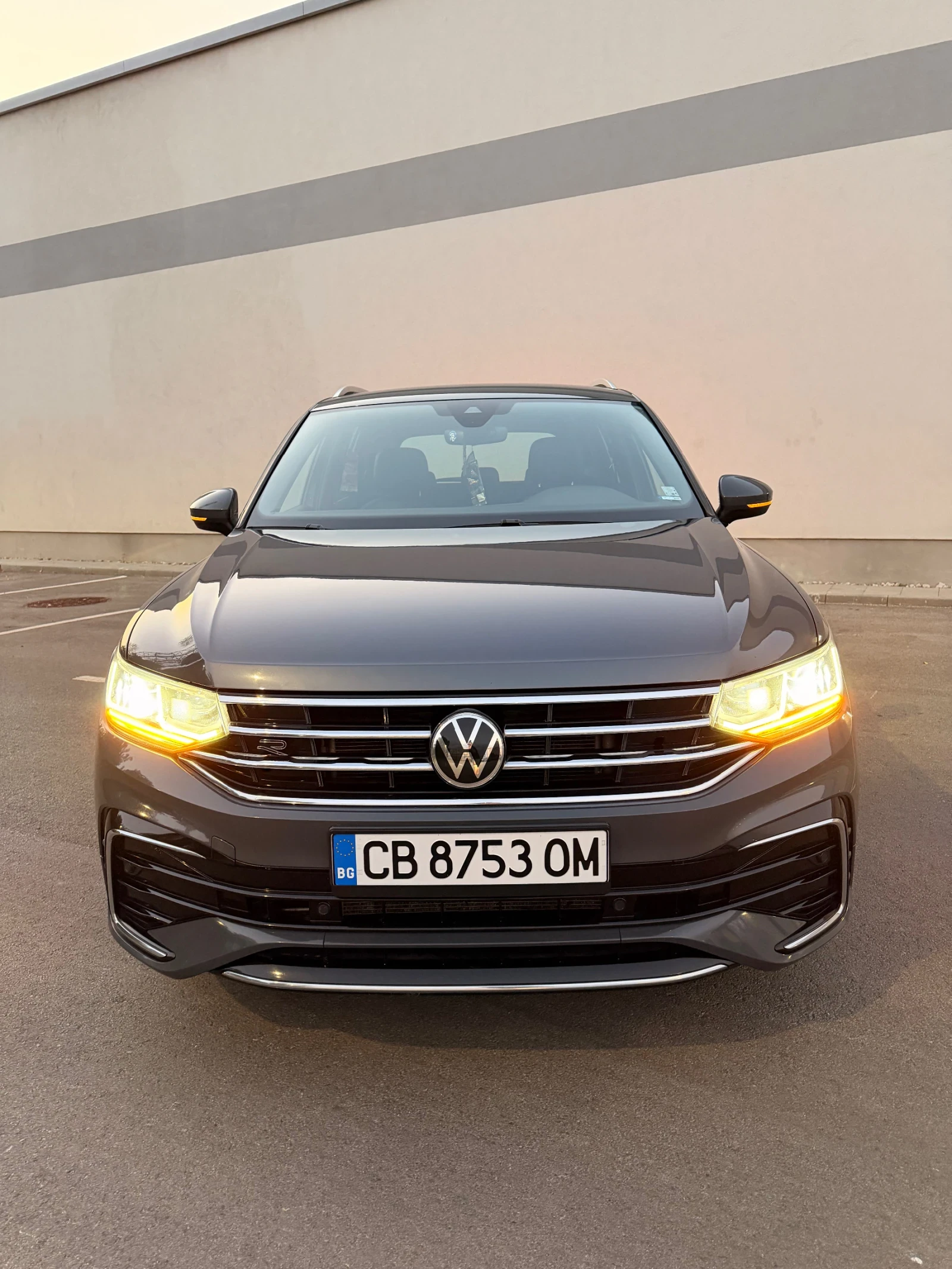 VW Tiguan 2.0 / R-LINE / 4x4 | Mobile.bg � ����������� 3