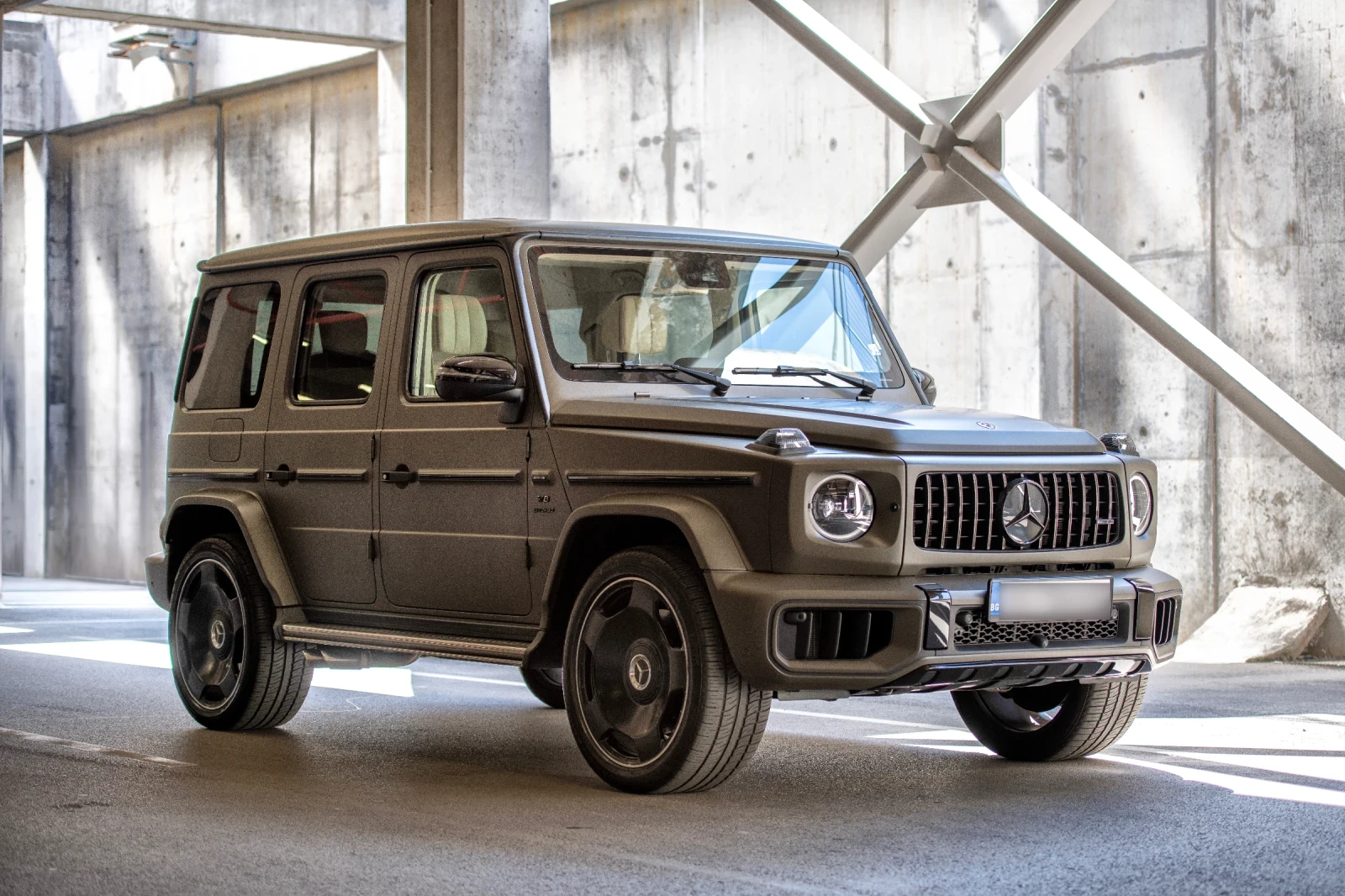 Mercedes-Benz G 63 AMG MANUFACTUR/OLIVE MAGNO 2, снимка 10 - Автомобили и джипове - 55940590