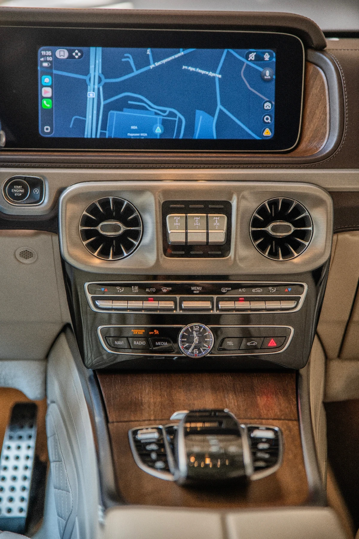 Mercedes-Benz G 63 AMG MANUFACTUR/OLIVE MAGNO 2, снимка 14 - Автомобили и джипове - 55940590