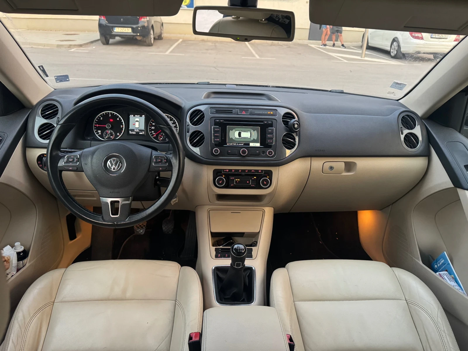VW Tiguan, снимка 4 - Автомобили и джипове - 55982046