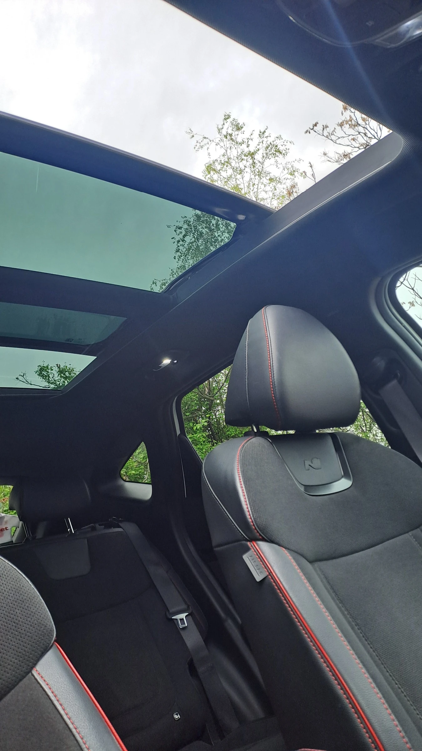 Hyundai Tucson N LINE PLUG-IN HYBRID 4X4 PREMIUM, снимка 5 - Автомобили и джипове - 56191631