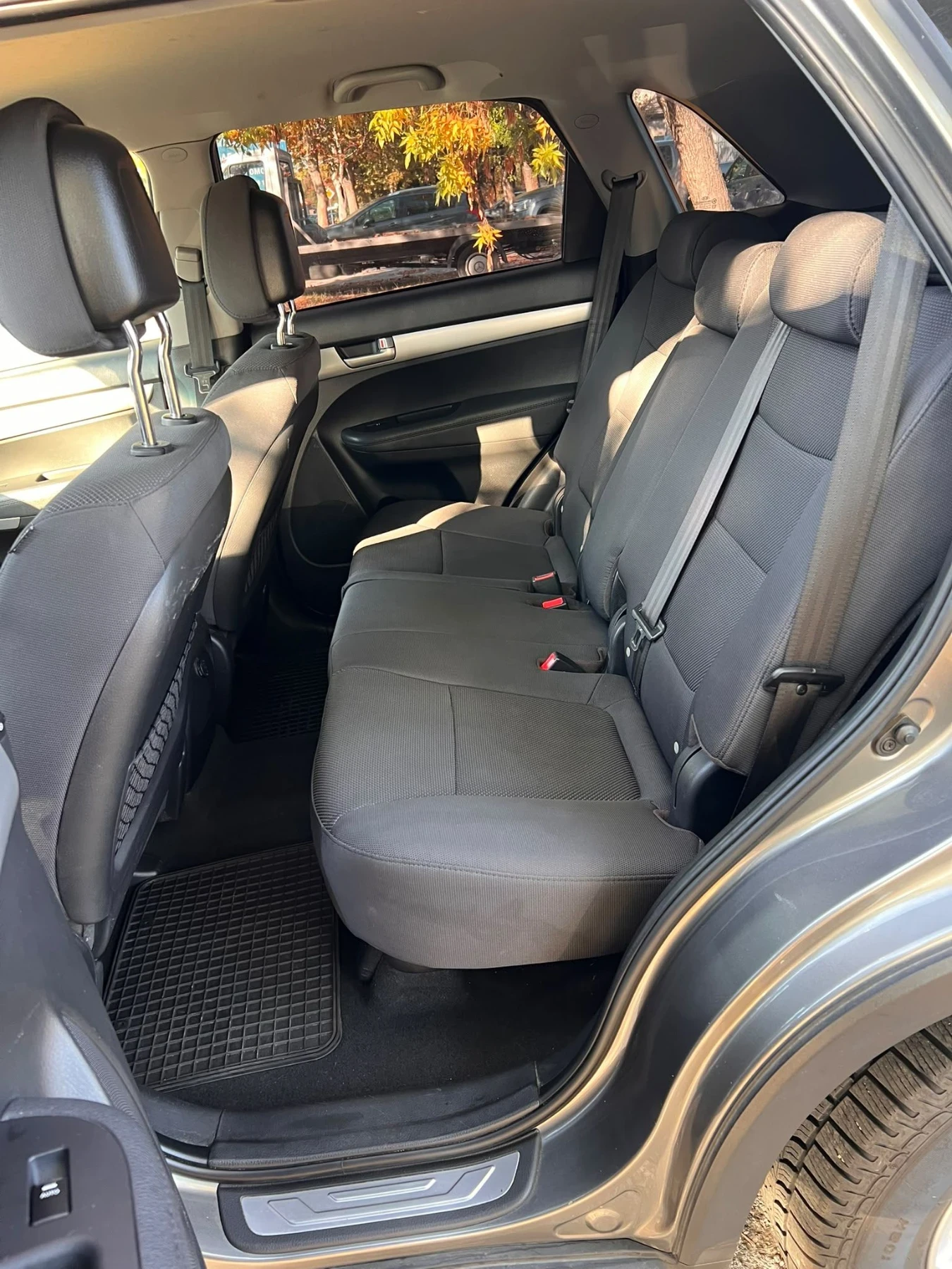 Kia Sorento | Mobile.bg � ����������� 12