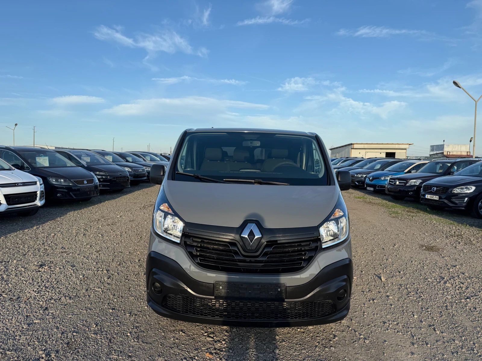 Renault Trafic 1.6D CH 9m 155000km | Mobile.bg   3