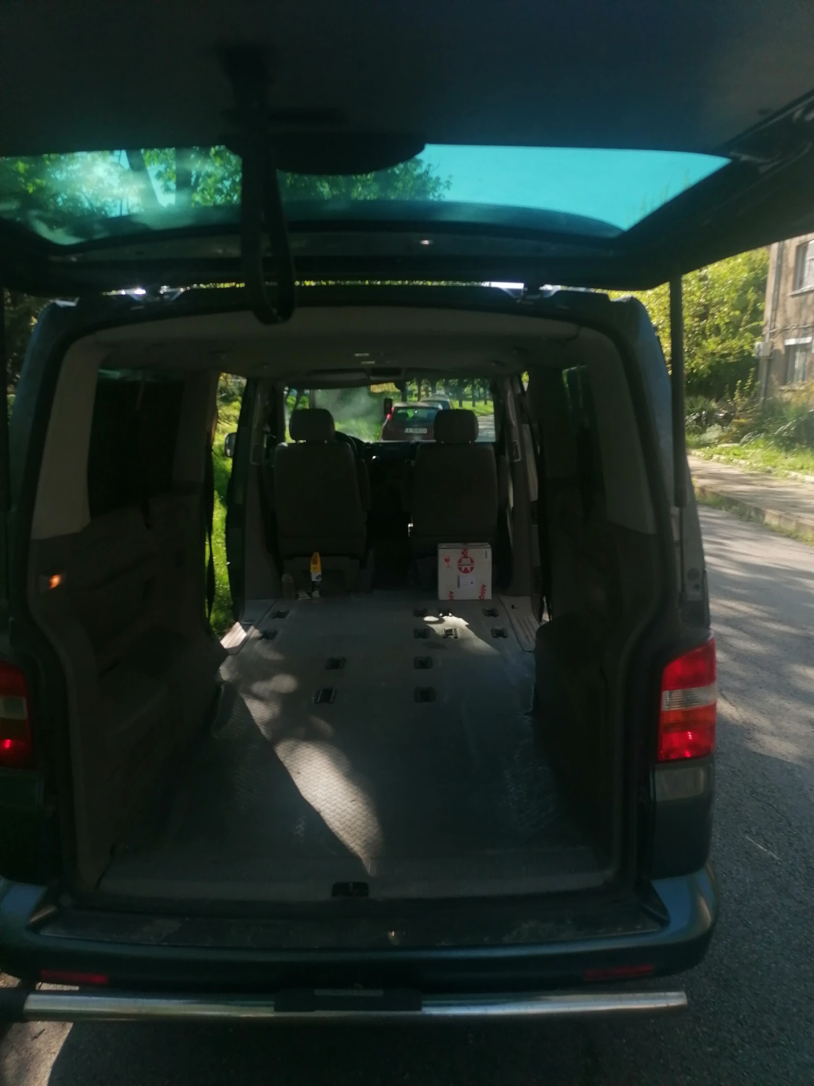 VW T5 2.5 TDI, снимка 3 - Бусове и автобуси - 54313940