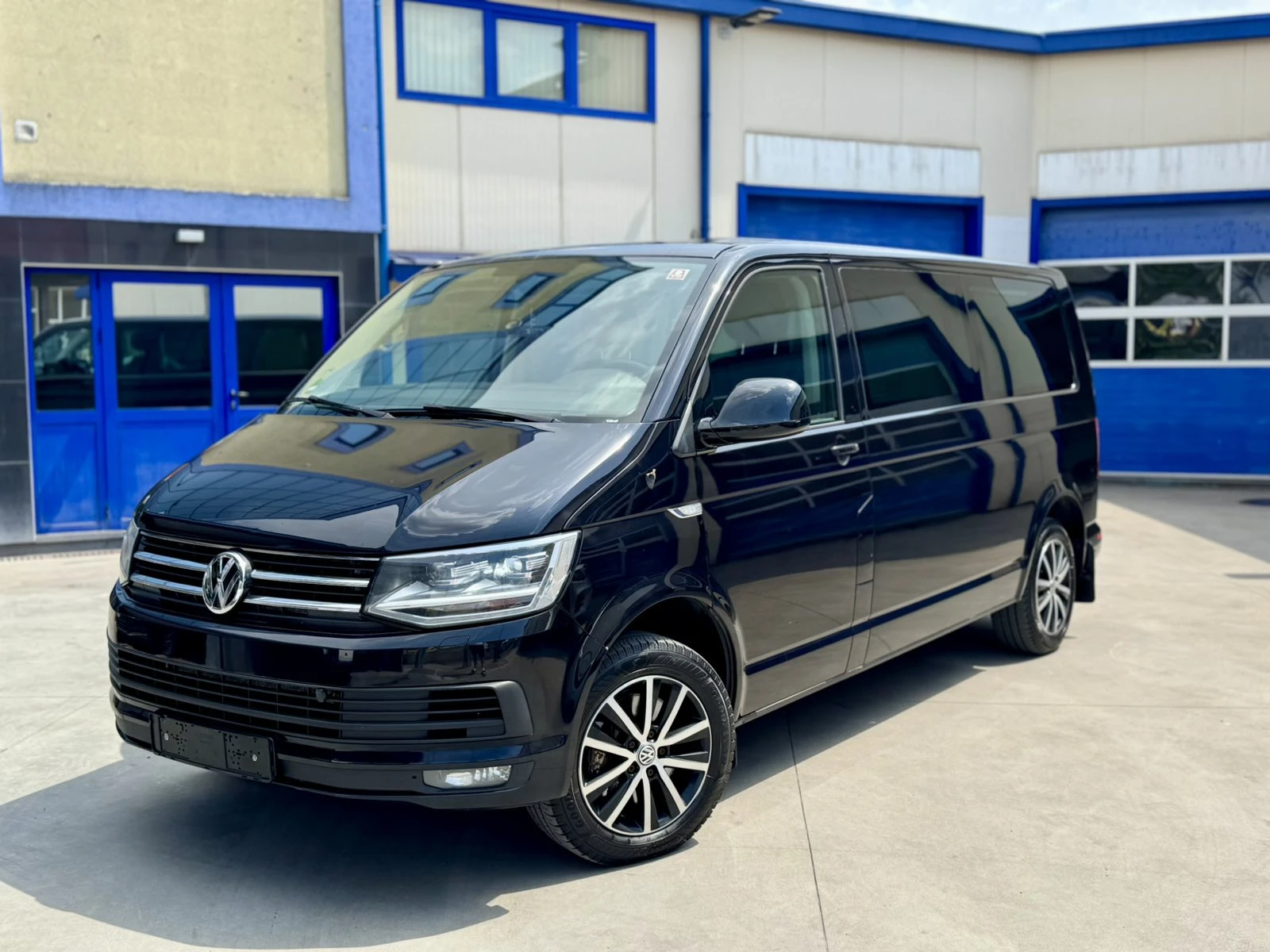 VW T6 LONG HIGLINE 204к.с КОЖА ПАМЕТ КАМЕРИ, снимка 2 - Бусове и автобуси - 54792612