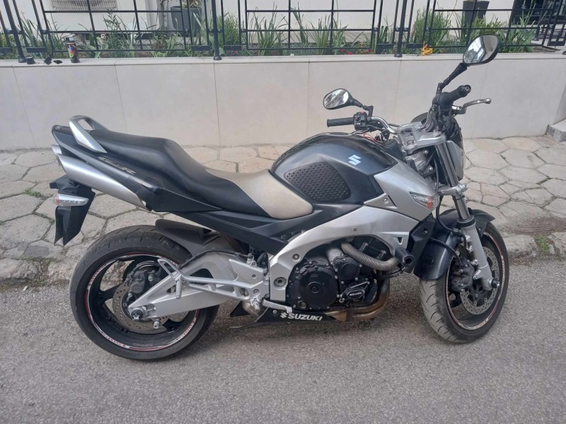 Suzuki Gsr 600, снимка 1 - Мотоциклети и мототехника - 45933423
