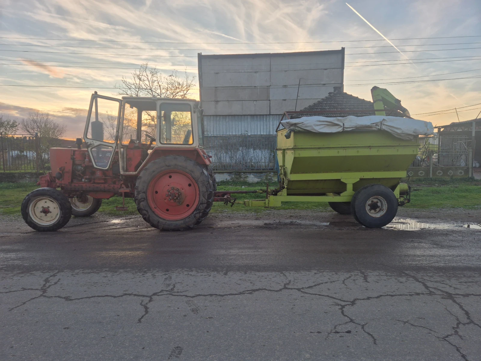 Ремарке Oruc Саморазтоварващо ремарке, снимка 1