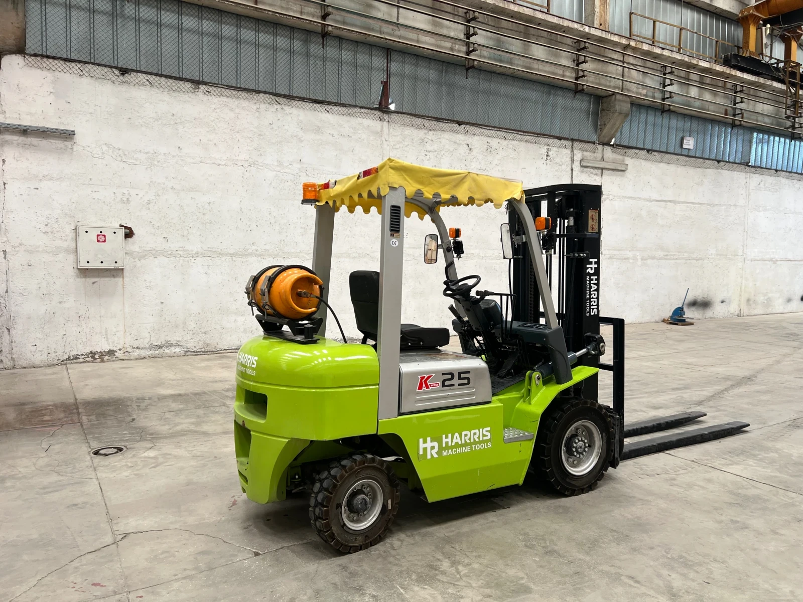 Мотокар Други Nissan K25 газ/бензин, снимка 4 - Индустриална техника - 55625351