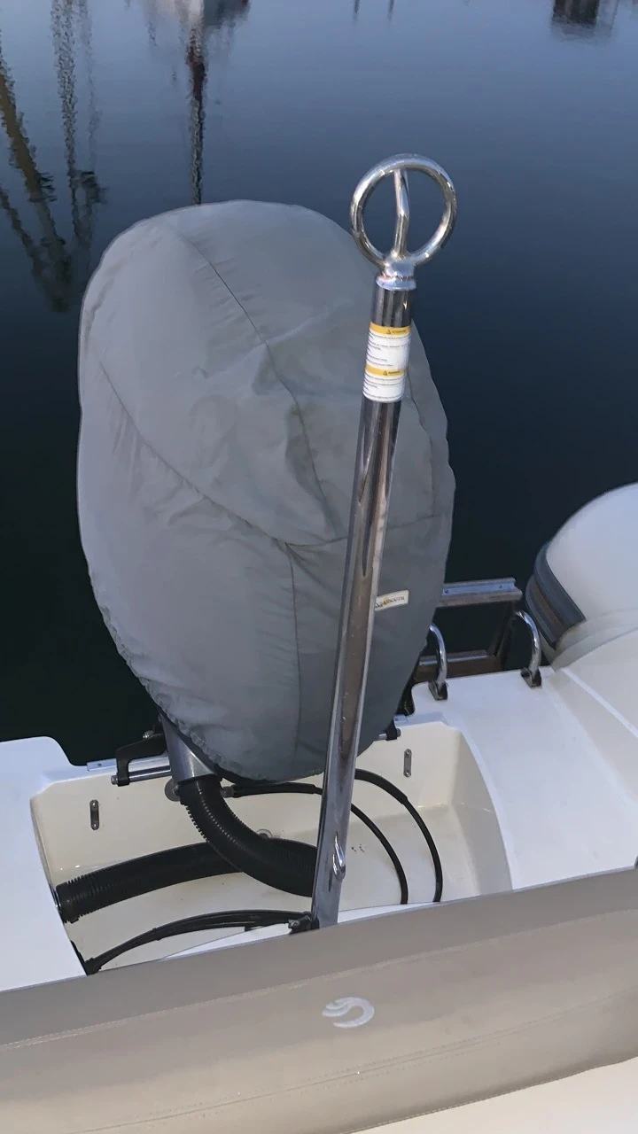Моторна яхта Capelli Tempest 650, снимка 10 - Воден транспорт - 56313435