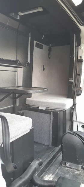 Продавам джамия за бус с две спални помещения. , снимка 7