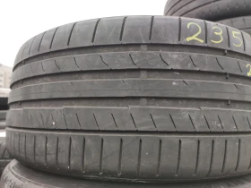 Гуми Летни 235/35R19, снимка 1