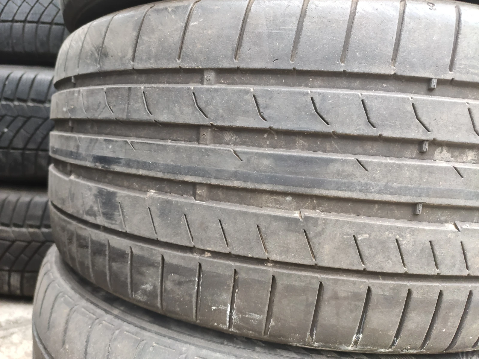  235/35R19 | Mobile.bg   4