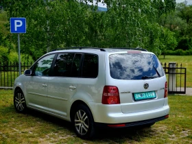VW Touran 2.0TDI(140)(BMM)* FACELIFT* HIGHLINE* , снимка 4