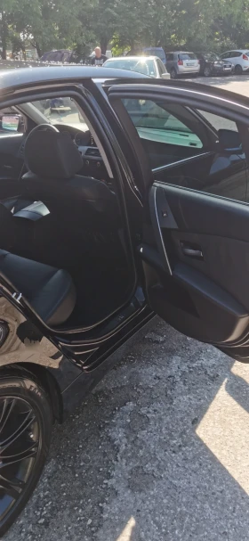BMW 523 2.5-177кс. - 2900 € / 5671.91 лв. - 73606714 6