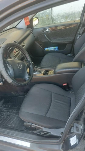 Mercedes-Benz C 220 - 1600 € / 3129.33 лв. - 31034701 4