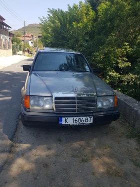 Mercedes-Benz 124 