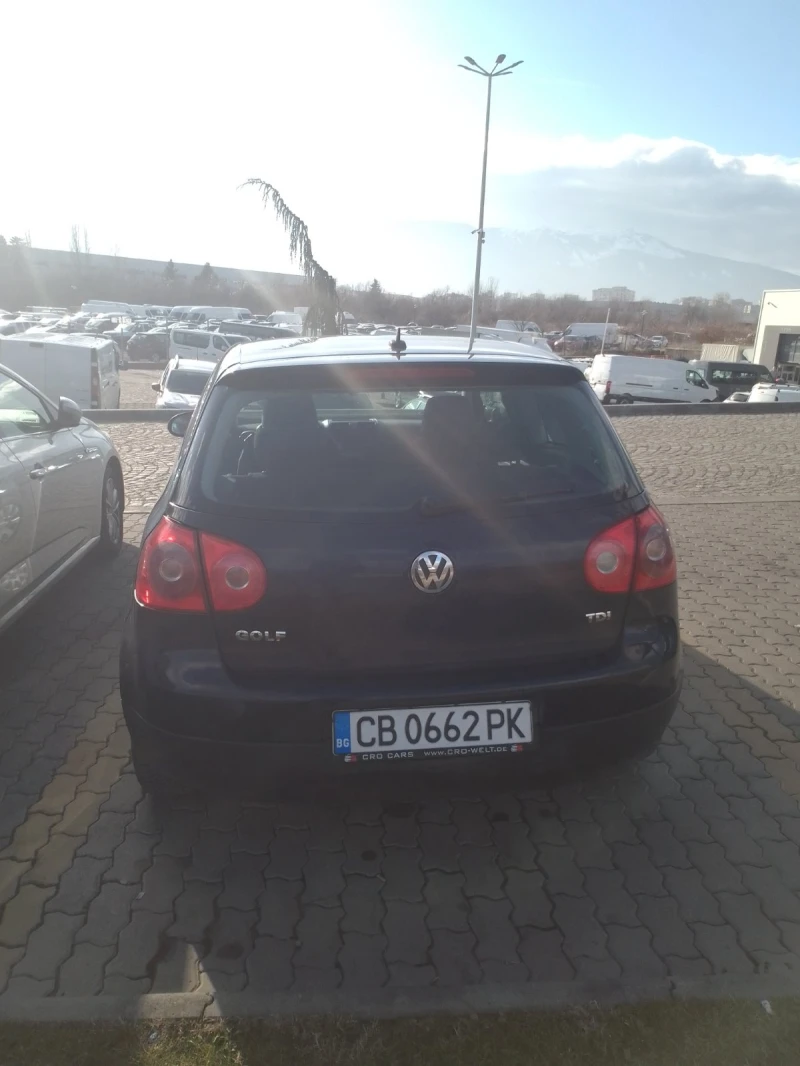 VW Golf 1.9 TDI, снимка 3 - Автомобили и джипове - 48715288