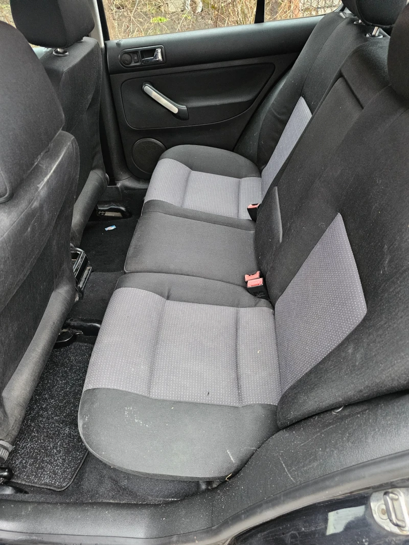 VW Golf 1.6 gpl 152000km, снимка 9 - Автомобили и джипове - 49336986