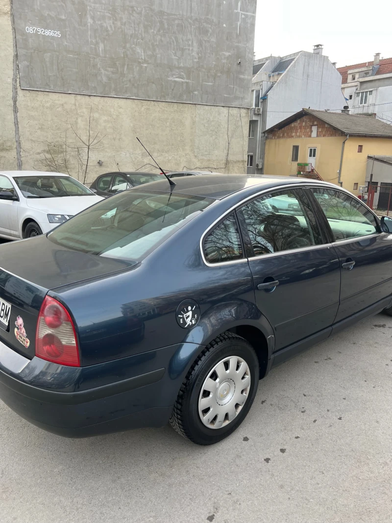 VW Passat, снимка 4 - Автомобили и джипове - 49501598