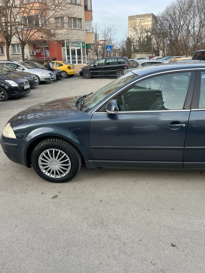 VW Passat, снимка 3 - Автомобили и джипове - 49501598