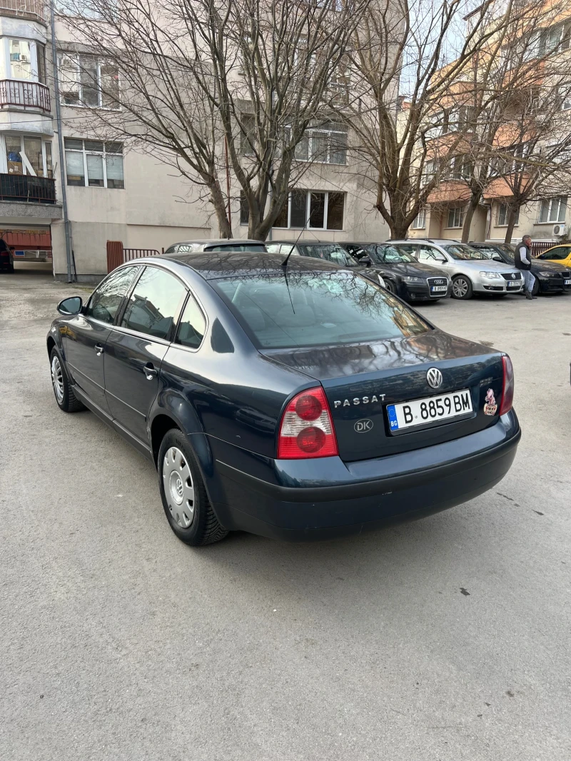 VW Passat, снимка 2 - Автомобили и джипове - 49501598