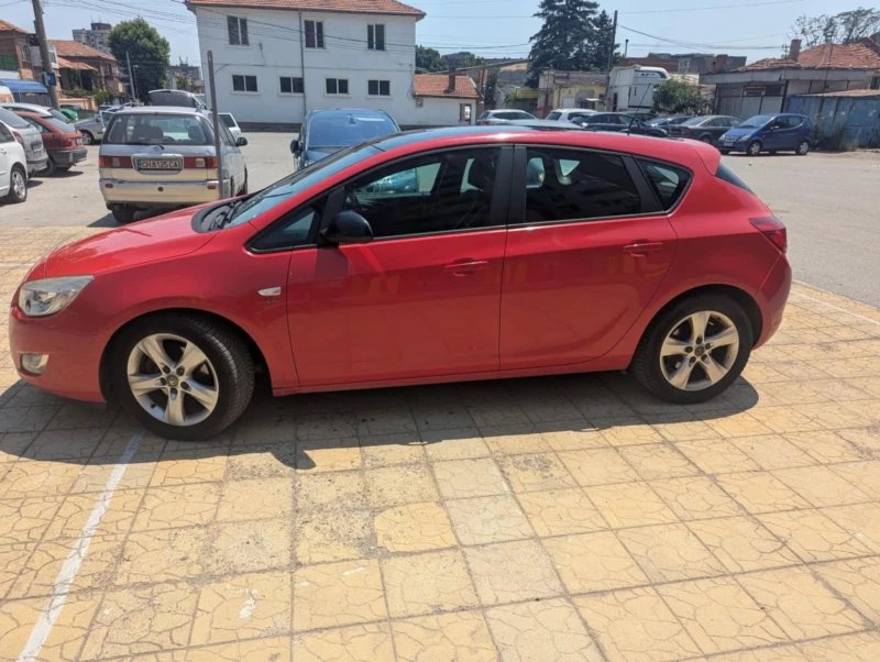 Opel Astra, снимка 4 - Автомобили и джипове - 52488527
