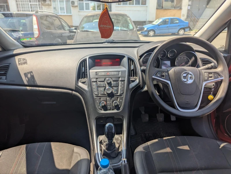 Opel Astra, снимка 16 - Автомобили и джипове - 52488527