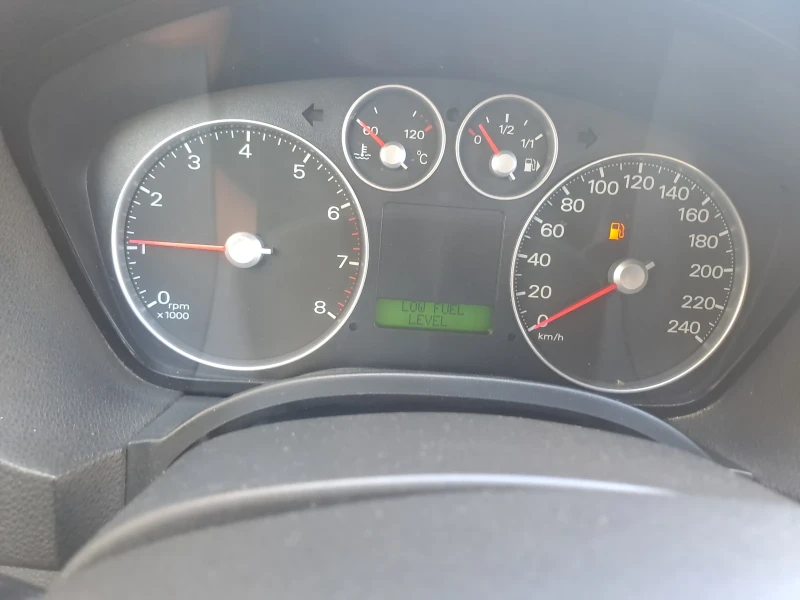 Ford C-max 1.8, снимка 11 - Автомобили и джипове - 50783780