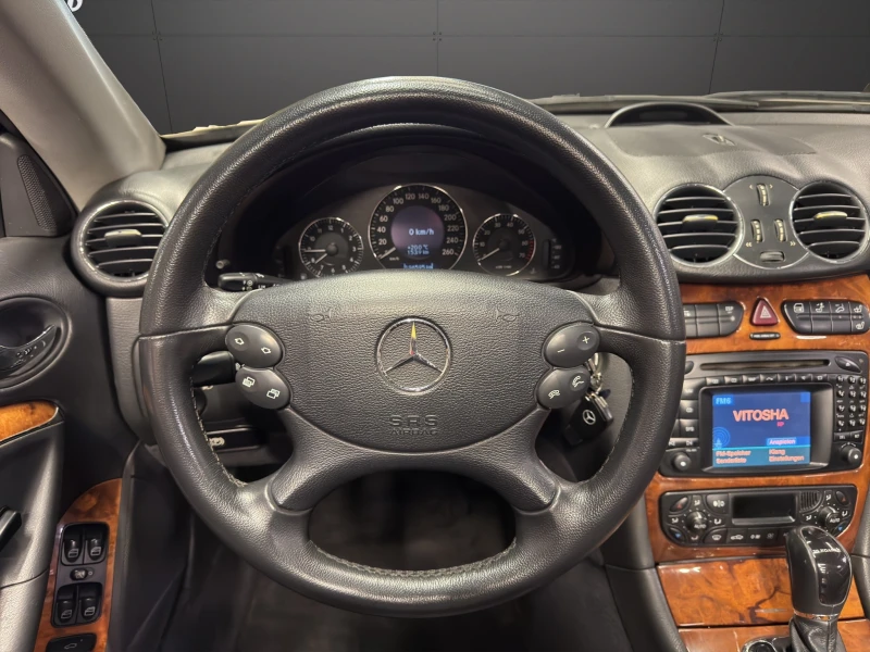 Mercedes-Benz CLK 500 AMG пакет, снимка 11 - Автомобили и джипове - 52090087