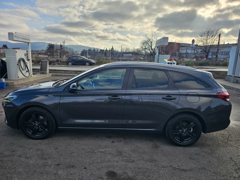 Hyundai I30, снимка 2 - Автомобили и джипове - 52884019