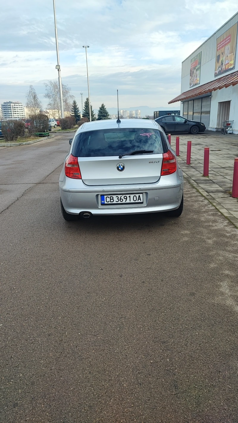 BMW 118 D * 204000км * AUTOMAT *  , снимка 4 - Автомобили и джипове - 53278536