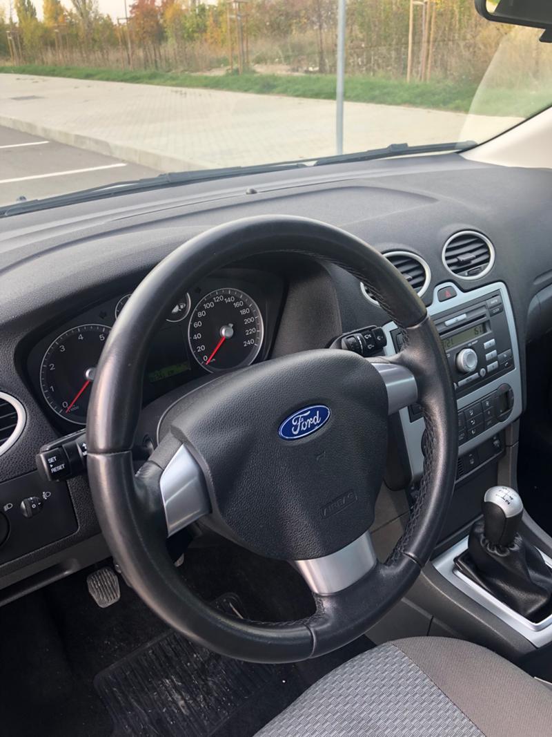 Ford Focus 1.8 Газ, снимка 7 - Автомобили и джипове - 45324918