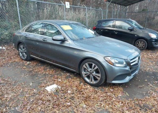 Mercedes-Benz C 300, снимка 1 - Автомобили и джипове - 48718468