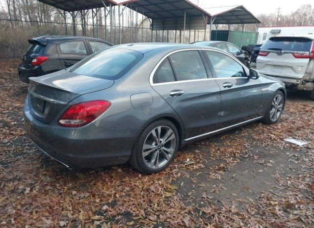 Mercedes-Benz C 300, снимка 4 - Автомобили и джипове - 48718468