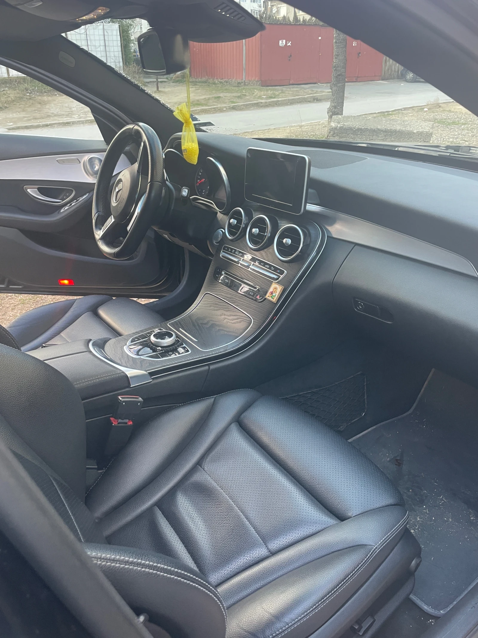 Mercedes-Benz C 220  - изображение 6